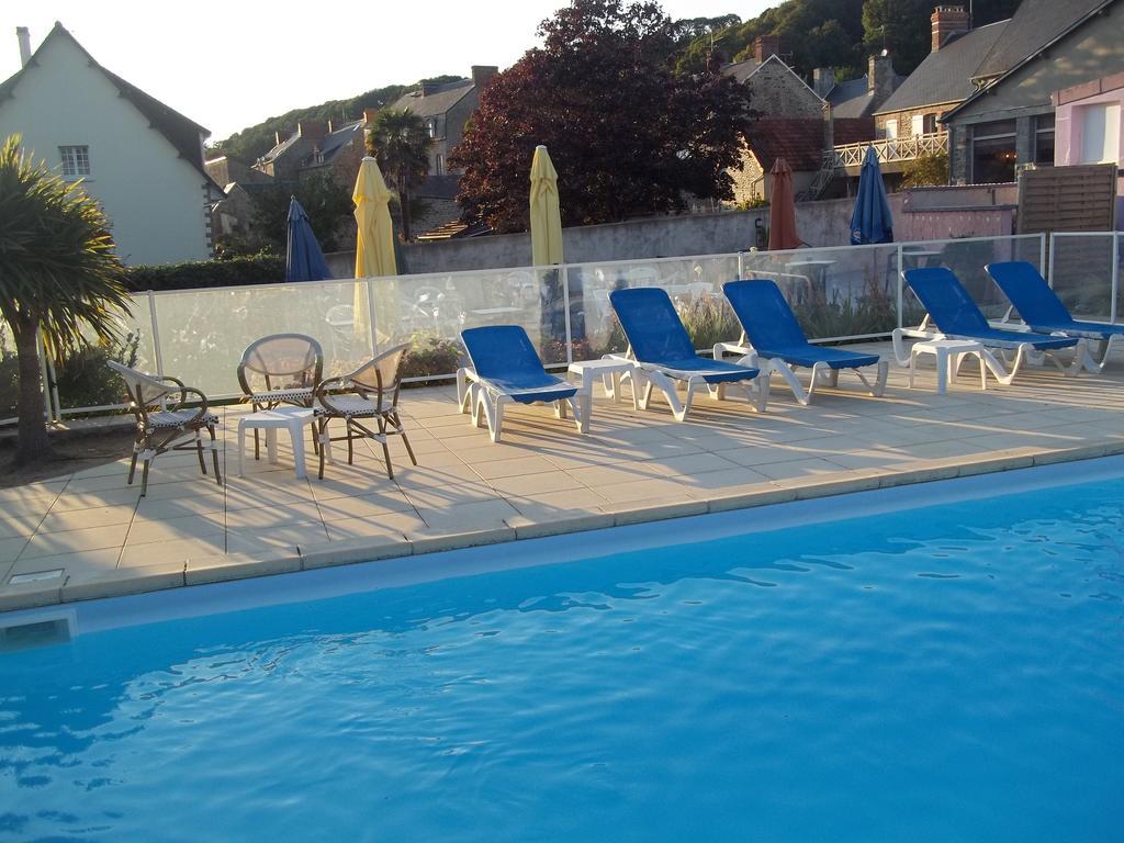 Hotel Des Bains Saint-Jean-le-Thomas Luaran gambar
