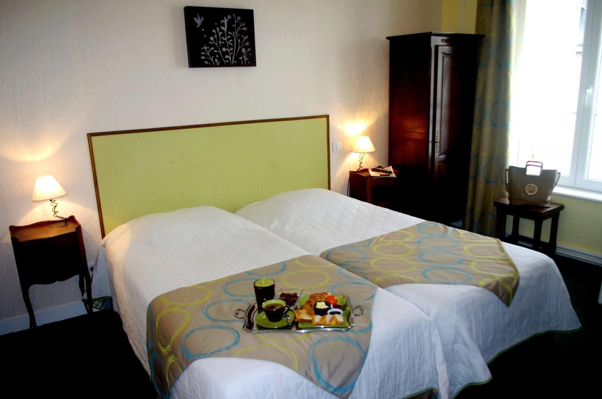 Hotel Des Bains Saint-Jean-le-Thomas Luaran gambar