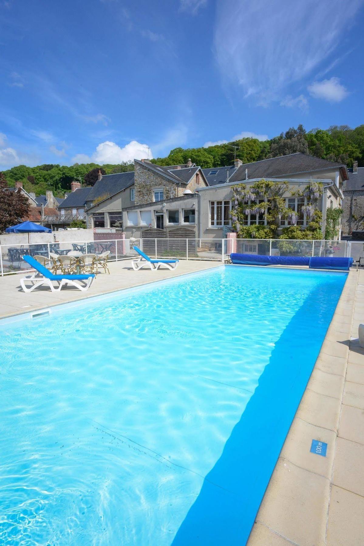 Hotel Des Bains Saint-Jean-le-Thomas Luaran gambar